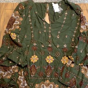 Size Large boho green floral minidress